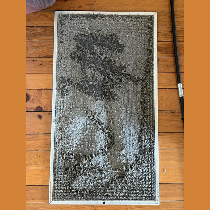 Air filter before cleaning