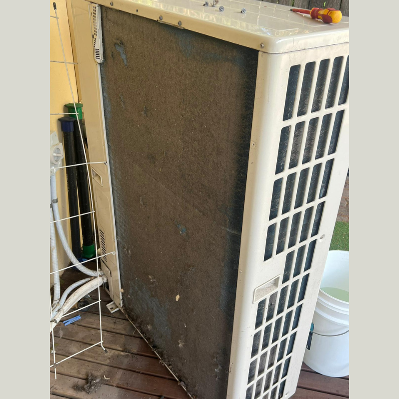 Outdoor unit before cleaning